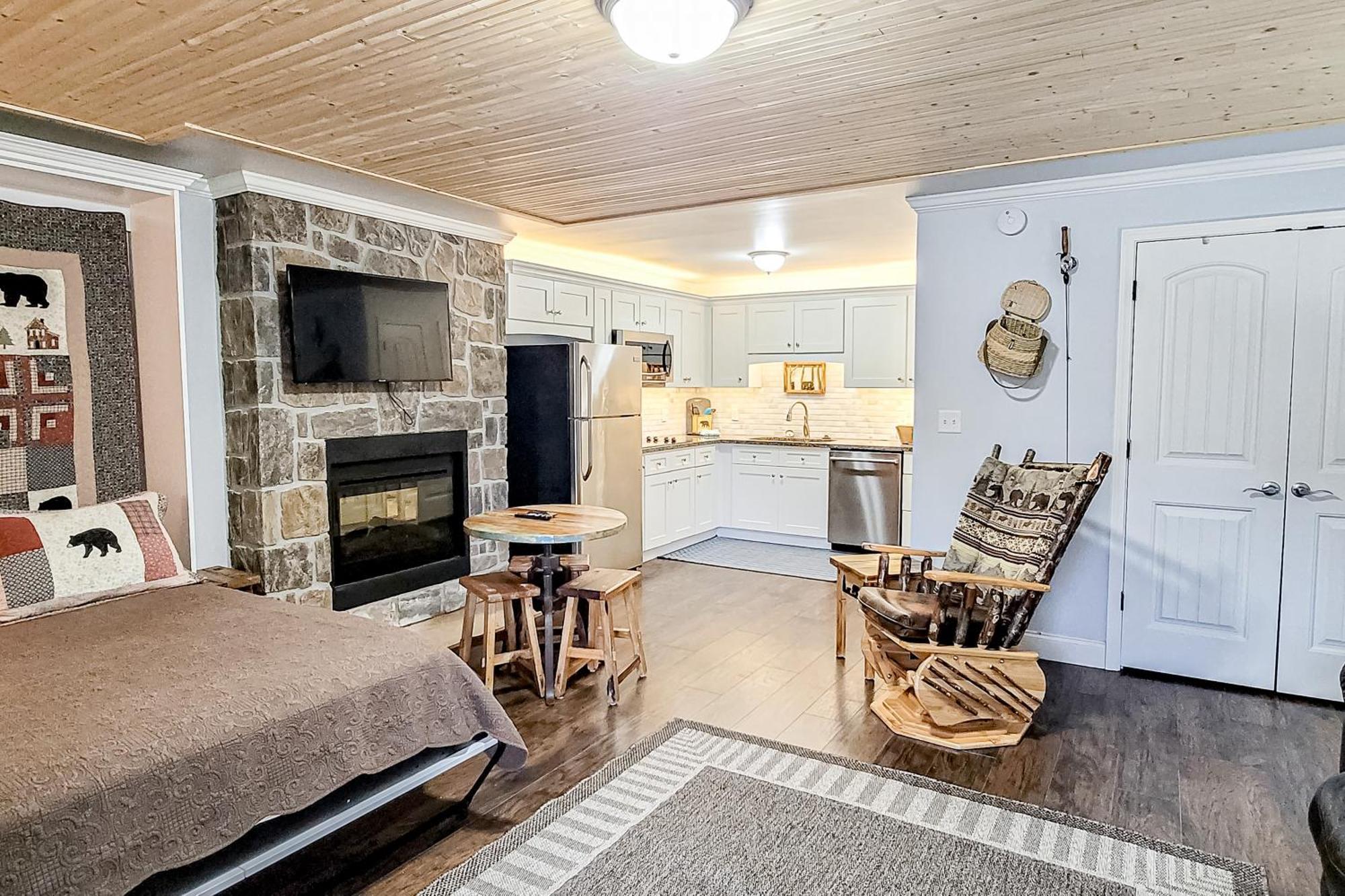 Little River Loft & Riverfront Gem Townsend Ruang foto