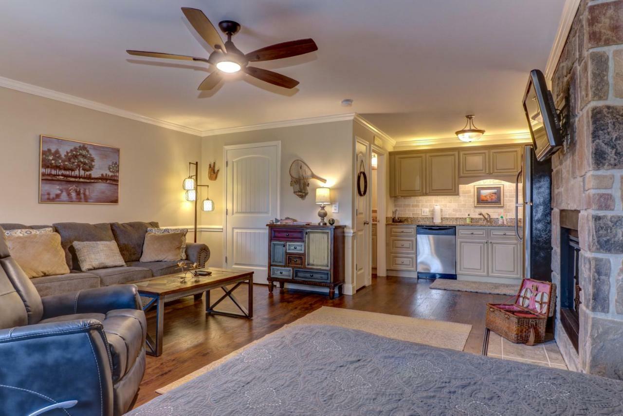 Little River Loft & Riverfront Gem Townsend Bagian luar foto